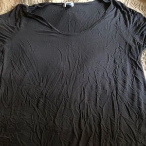 Old navy t shirt